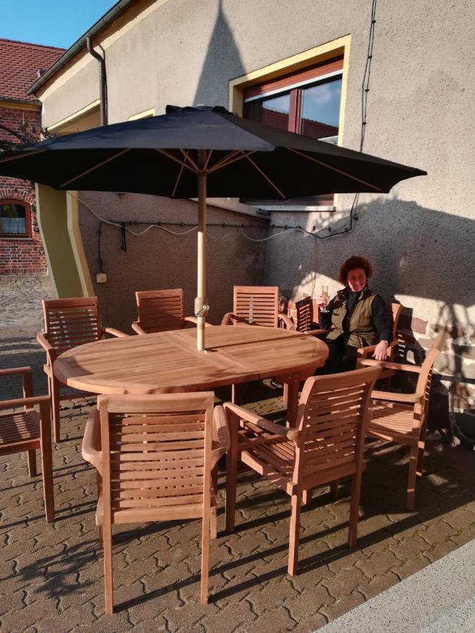 Pension Claudia Gueldenpfennig Tangermünde Extérieur photo